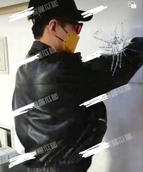 吃瓜直播间爆料娱乐圈男,揭秘直播间的秘密生活